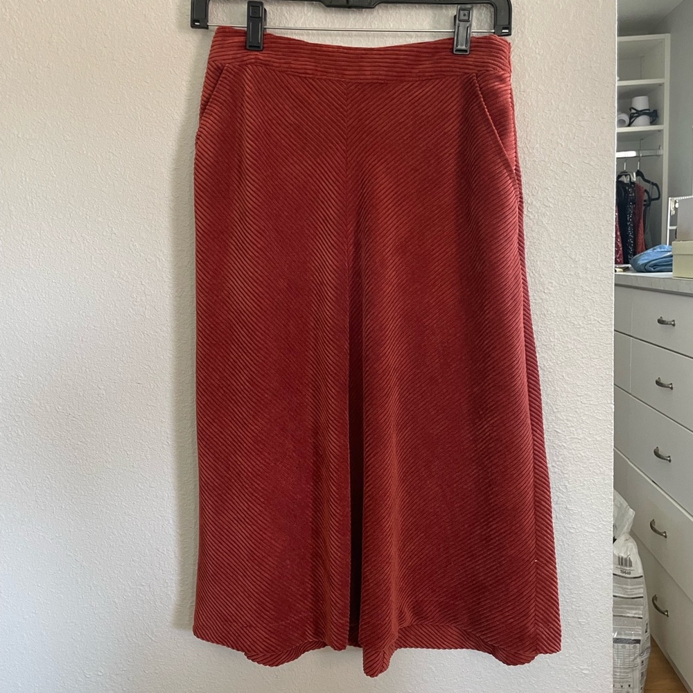 Midi skirt